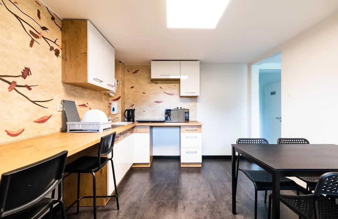 Expo Hostel-1